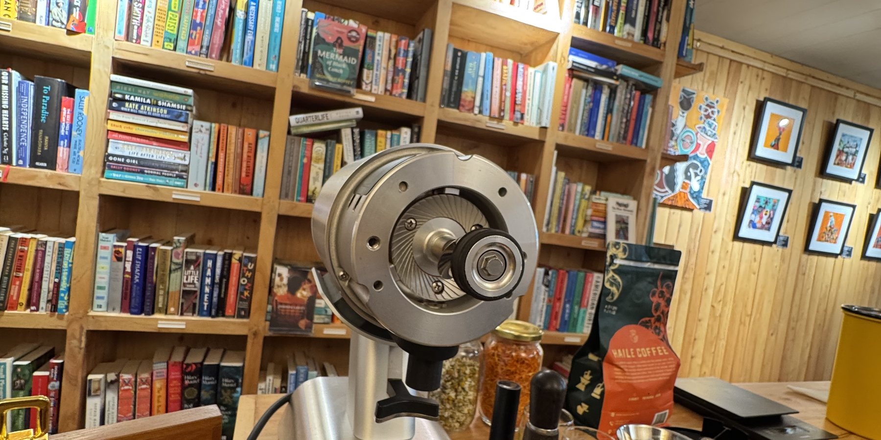 The grinder, with the shelves behind